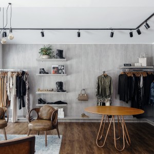 Vista do Interior da Loja 4. (Ar:Co – Arquitetura Cooperativa).