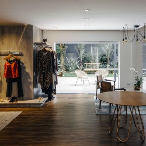 Vista do Interior da Loja 6. (Ar:Co – Arquitetura Cooperativa).