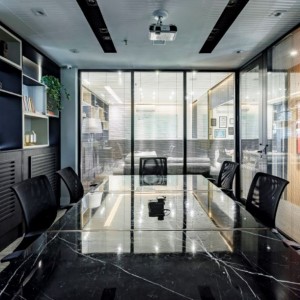 Sala de Reuniões. (Ar:Co – Arquitetura Cooperativa).