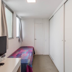 Dormitório de Serviço. (Ar:Co- Arquitetura Cooperativa).
