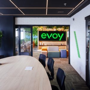 Sala de Reuniões. (Ar:Co – Arquitetura Cooperativa).