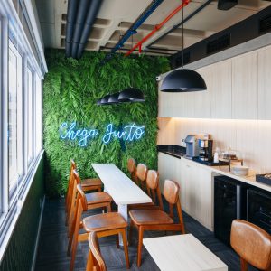 Bar  / Lounge. (Ar:Co – Arquitetura Cooperativa).
