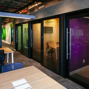 Salas de Atendimento Área de Trabalho Sul. (Ar:Co – Arquitetura Cooperativa).