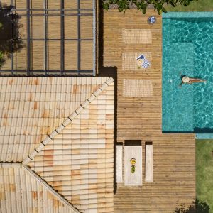 Vista aérea da Casa Escarlate. (Ar:Co – Arquitetura Cooperativa).