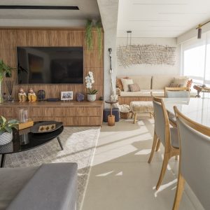 Sala de Estar / Jantar / Varanda. (Ar:Co – Arquitetura Cooperativa).