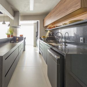 Cozinha. (Ar:Co – Arquitetura Cooperativa).